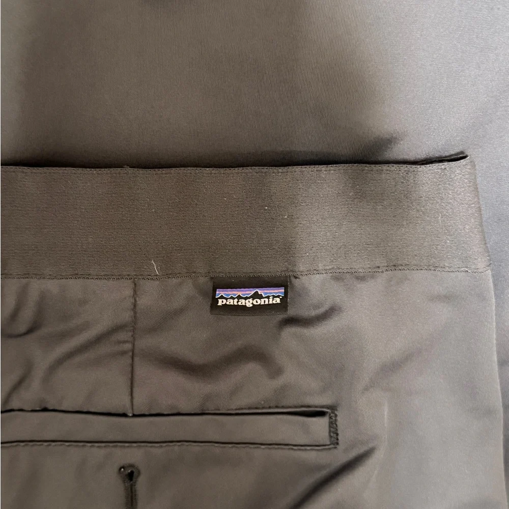 Patagonia Men's Charcoal Pants size: Large